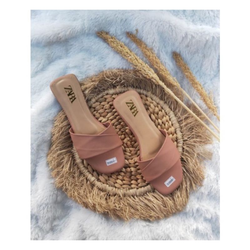 (REAL PICT) SANDAL FLAT ZARA EMPUK / SANDAL FLAT / SANDAL ZARA / SANDAL WANITA / FASHION WANITA
