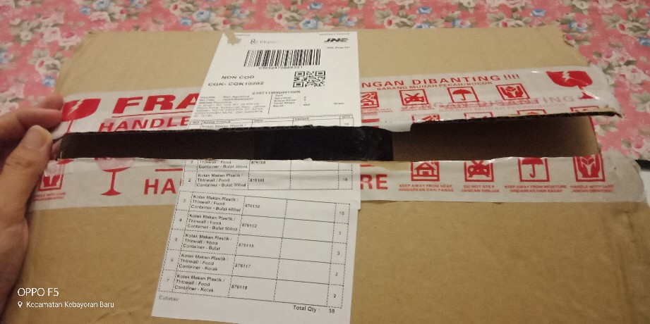 Kotak Makan Plastik / Thinwall / Food Container - Bulat 200ml