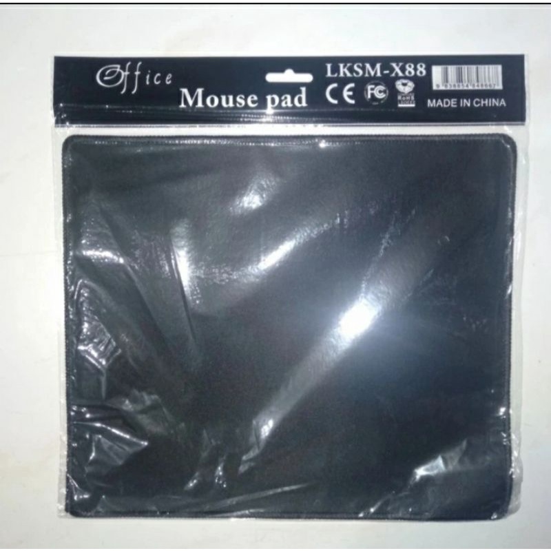 MOUSEPAD HITAM POLOS UKURAN 29x25