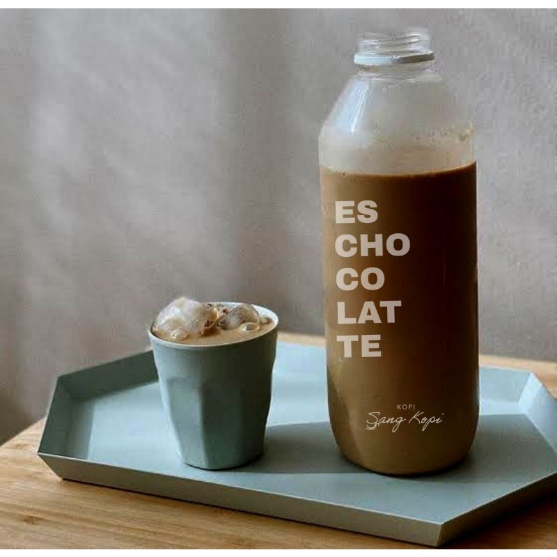 

Es Choco Latte / Coklat ukuran 1 liter dan 500 ml by sang kopi es coklat kekinian