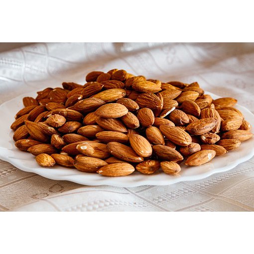 

Kacang Almond Panggang Kupas 500 Gram - Roasted Almonds Without Shell