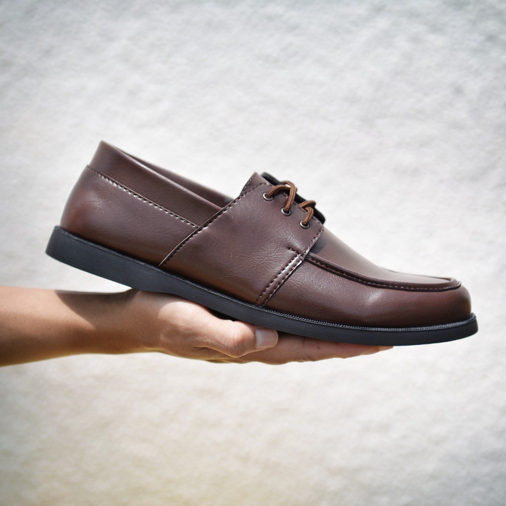 RIONZ X CIRO - SepatuFormal Pantofel Pria Resmi Formal Tali Hitam Coklat Kulit PU Original Brown Black Kantor Kuliah Casual Gereja Pesta Kondangan Nikahan Kerja Perkantoran PNS Guru Gaya Trendy Kekinian Terlaris Murah