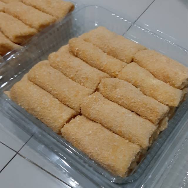 

Risoles & Rougut Frozen - Wajan Mama Dhanes isi 10pcs