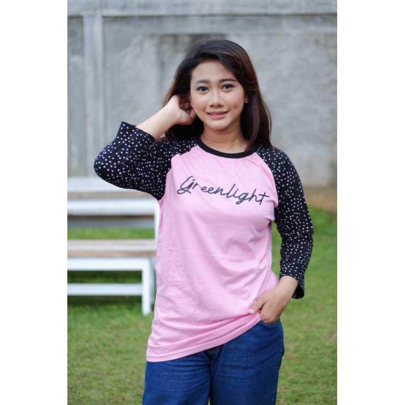 KAOS CEWEK THREE SECOND 3SECOND