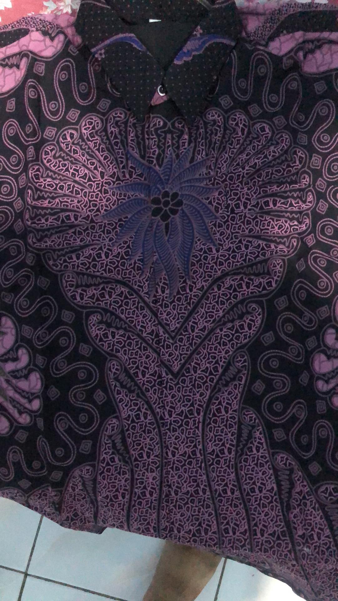 Kemeja Batik Pria Lengan Panjang Full Furing Kencana Ungu Megenta Motif Terbaru Terlaris