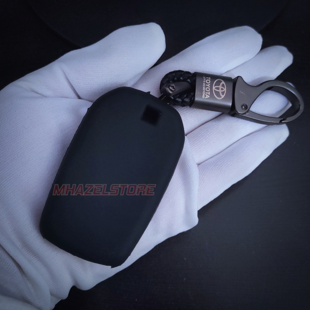 Gantungan kunci sarung remote keyless cover mobil toyota fortuner model anyam