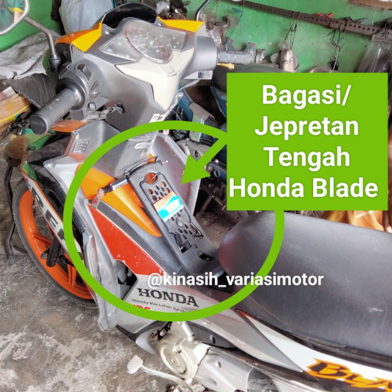 Bagasi Motor/Jepretan Tengah / Jepretan Motor Honda Blade
