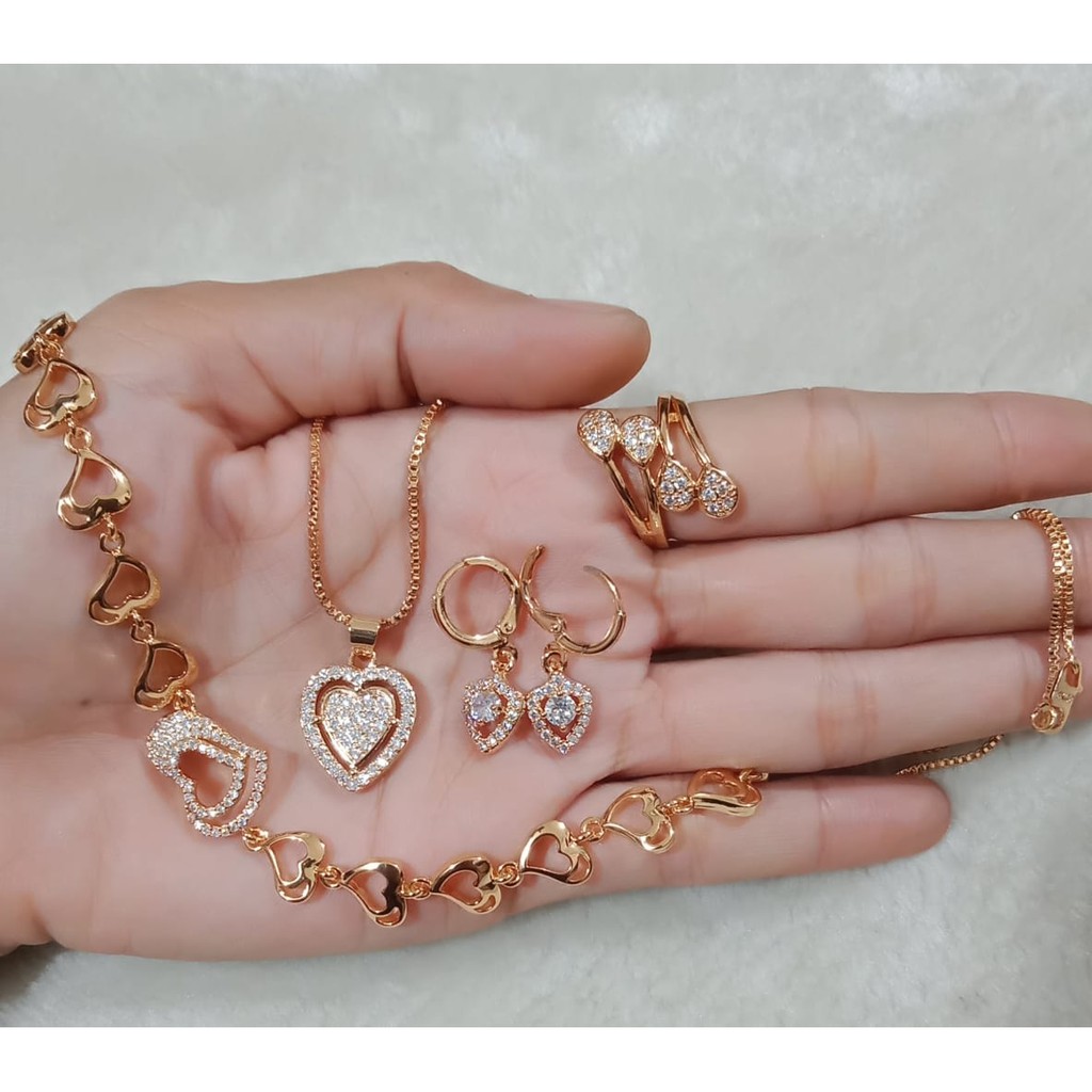 Satu Set Perhiasan Xuping Mewah Lapis Emas