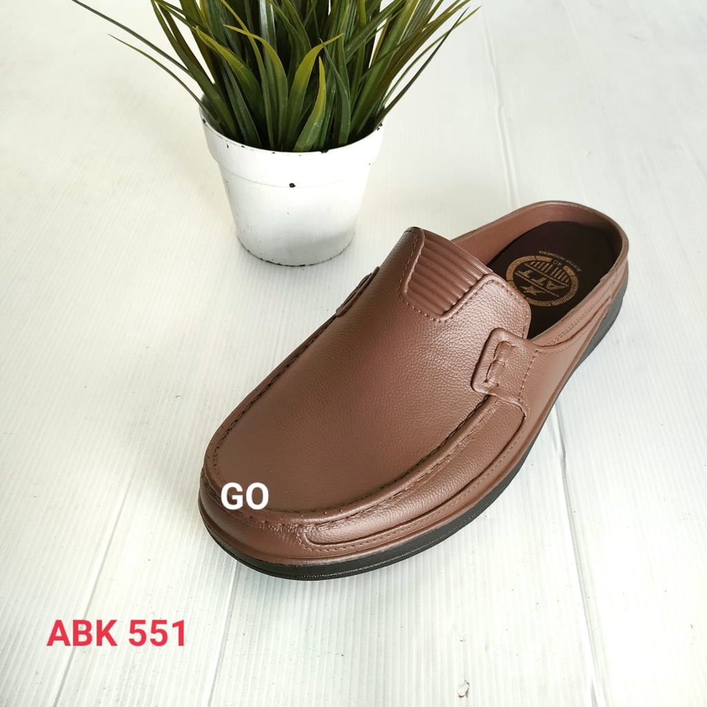 BB ATT ABK 551 SEPATU SLOP PRIA Sepatu Formal Tanpa Tali Bahan Karet Nyaman Dan Ringan