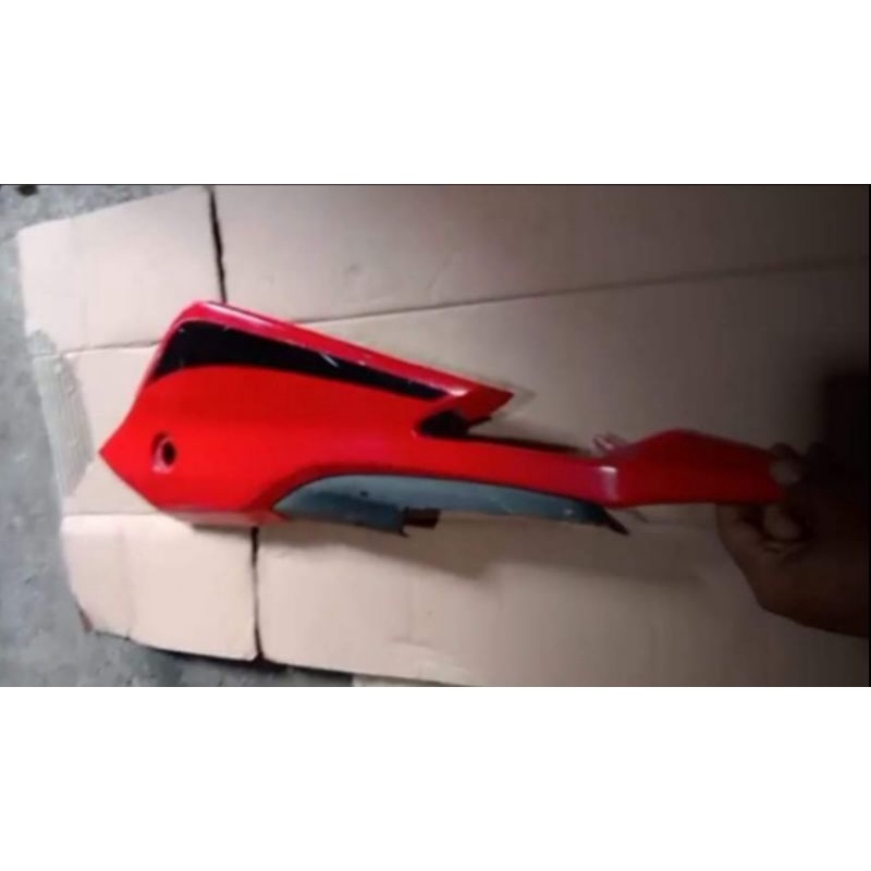 body belakang luar kiri 2nd ori cbr150 k45a lokal