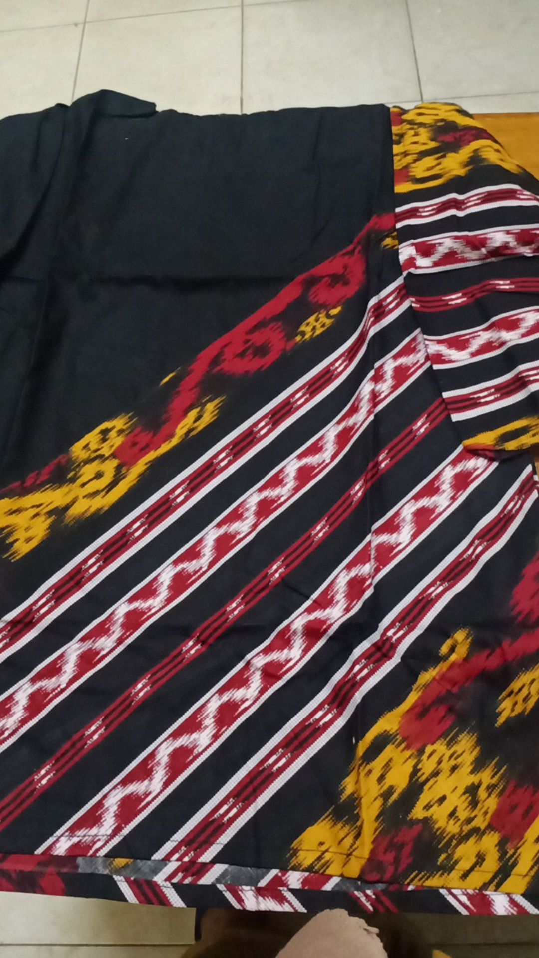 Atasan Batik Dolby Dolbi Dobby Doby Tenun Sutra Tulis Halus Katun Atbm Baron ,sarombit Atasan