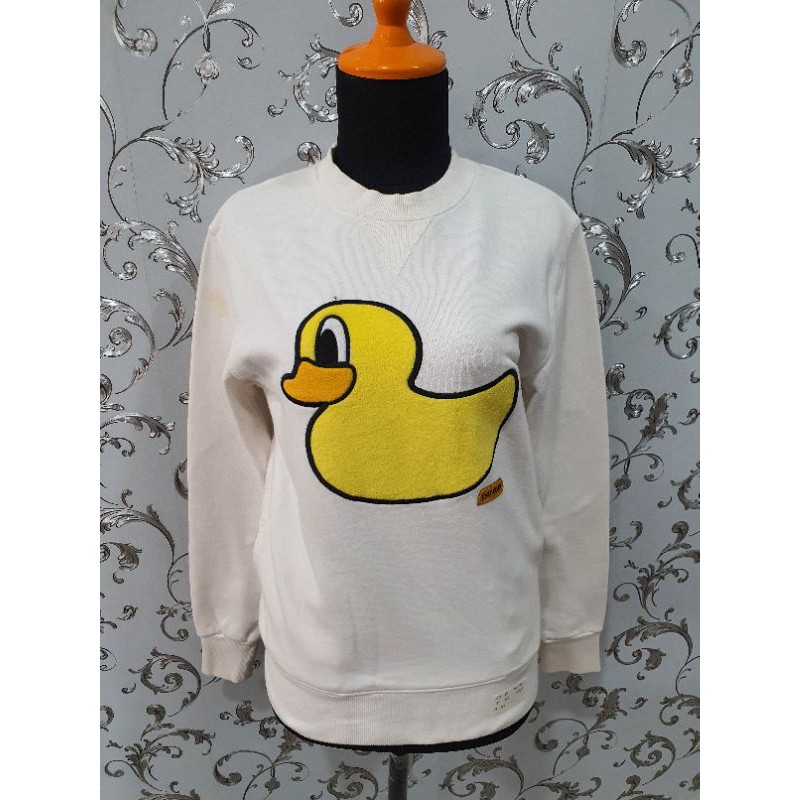 pancoat sweater crewneck putih preloved second