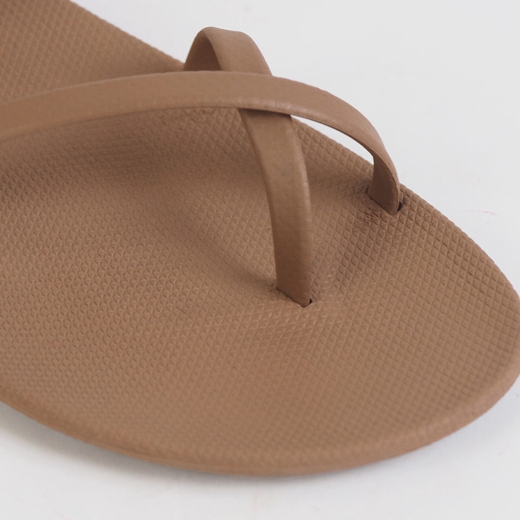 NEW Sandal Karet Teplek Wanita Terbaru Official GOFORT LELA Caramel