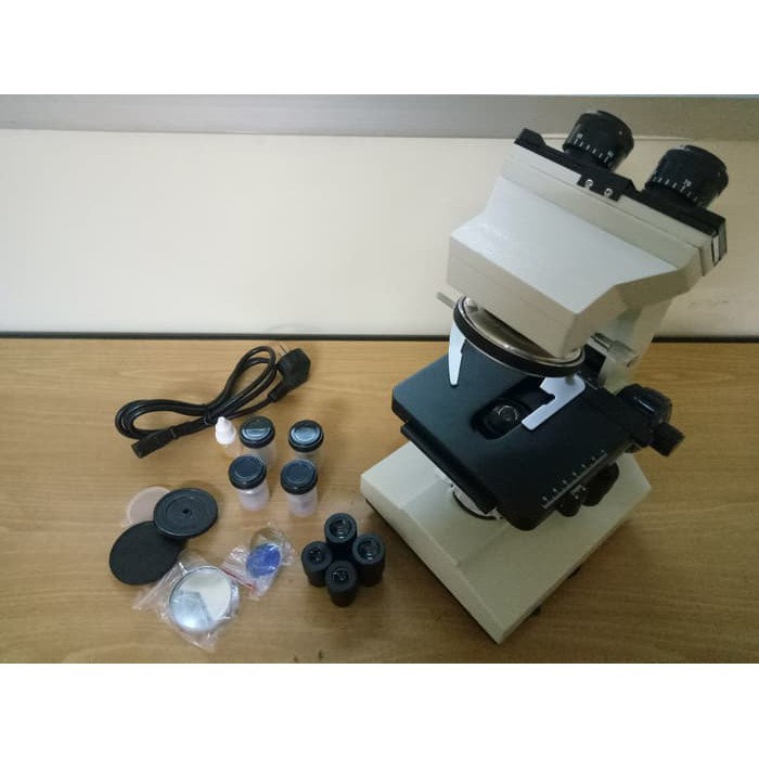 Mikroskop XSZ - 107 BN