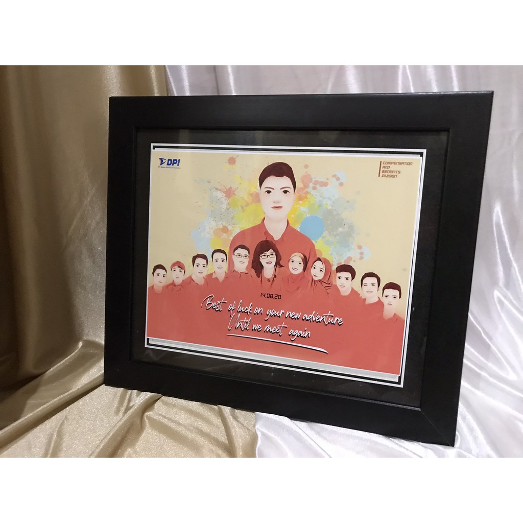 

Karikatur Gift Graduation, Anniversary, Engagement