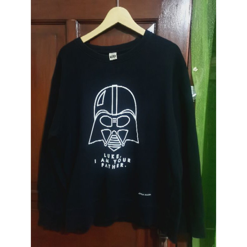crewneck uniqlo darth vader