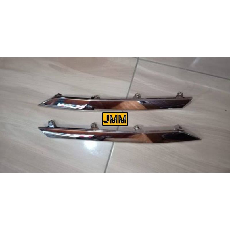 list grill grille list bumper depan Avanza Veloz 2012 2013 2014