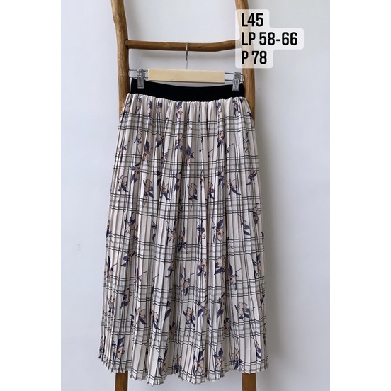 Rok Wanita Preloved-L45