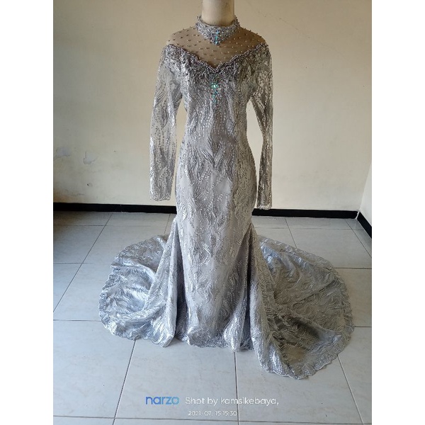 kebaya modern ngekor plus puring