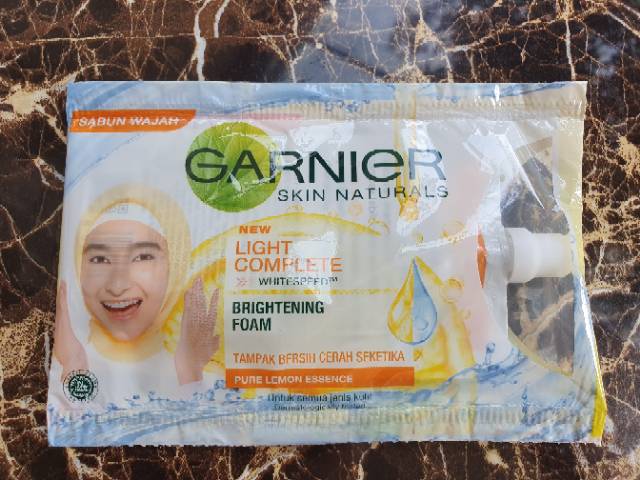 GARNIER Light Complete Cream | Sakura White Cream | Foam | Yoghurt Sleeping Mask.9ml