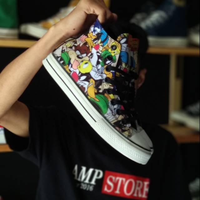 CONVERSE CT II HI LOONEY TUNES MULTI WHITE