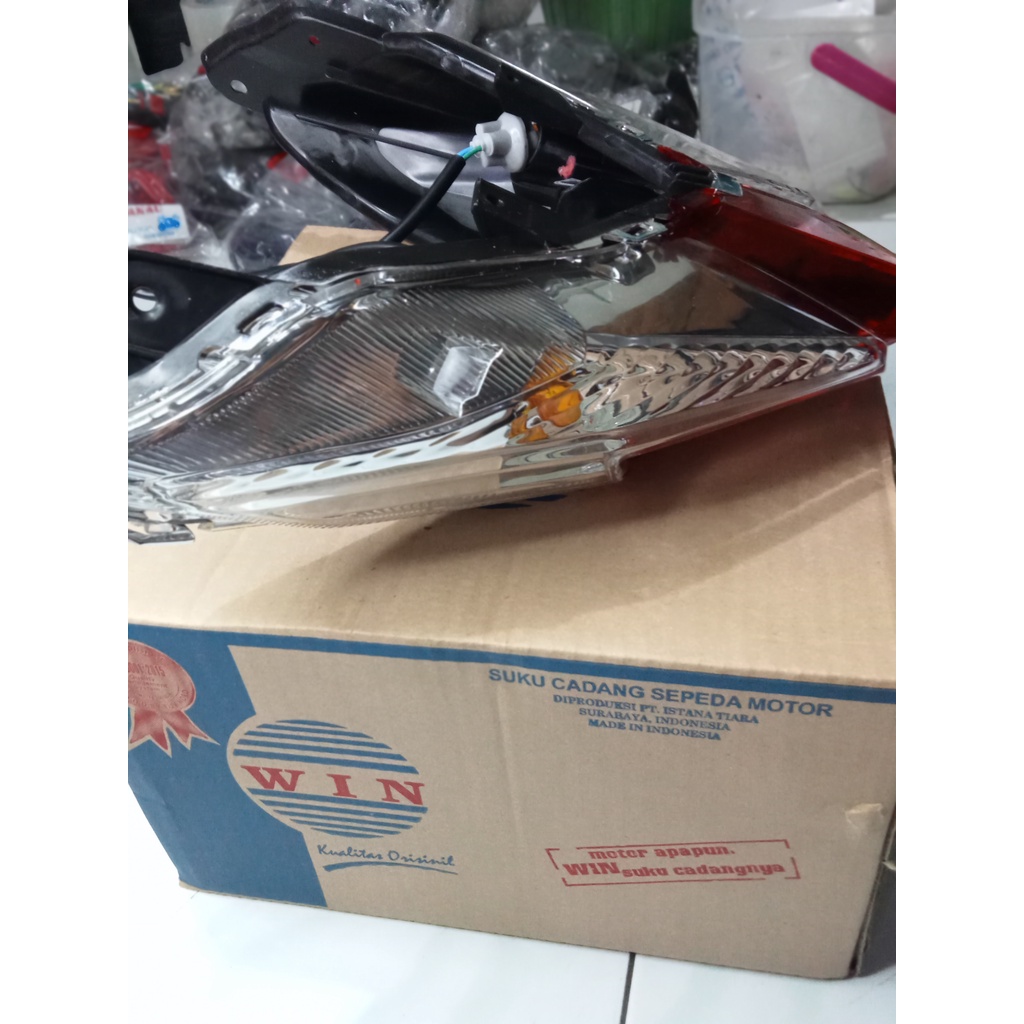 STOP LAMP ASSY LAMPU BELAKANG VARIO 150 OLD