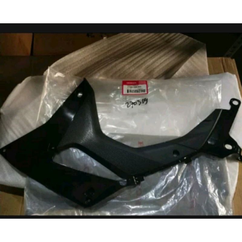 Inner R Shroud sayap kanan hitam Crf 150 ORI original