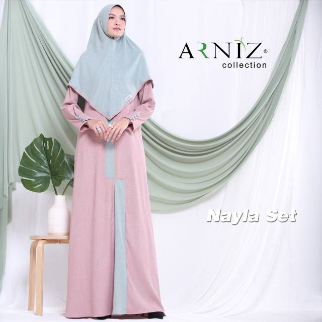 NAYLA SET BY ARNIZ
