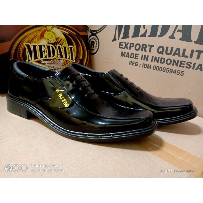 SEPATU KULIT PRIA DEWASA SEPATUPRIA SEPATUKULIT SEPATU PRIA SEPATU KERJA SEPATU PANTOFEL PRIADEWASA