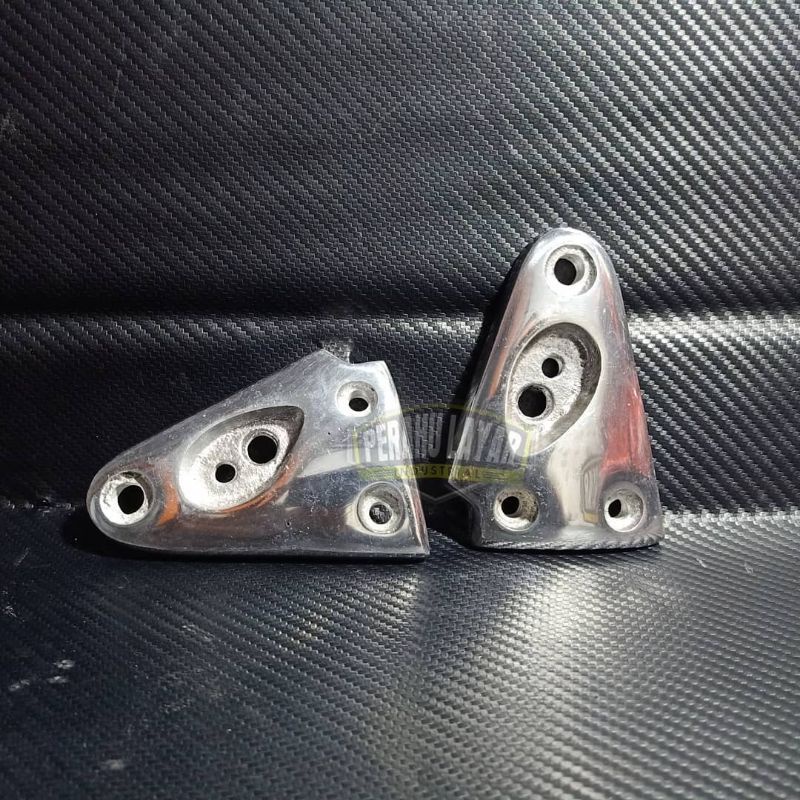 KUPINGAN BRAKET DUDUKAN LAMPU DEPAN TIGER LAMA TIGER OLD