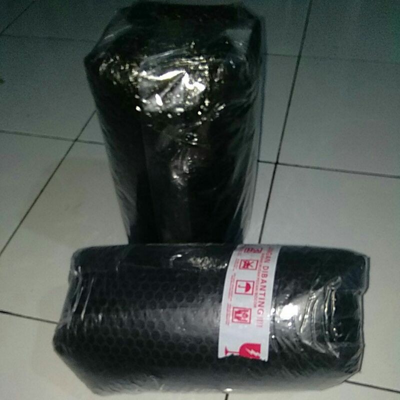 

buble wrap extra untuk packing mak 2 aquarium/buble wrap