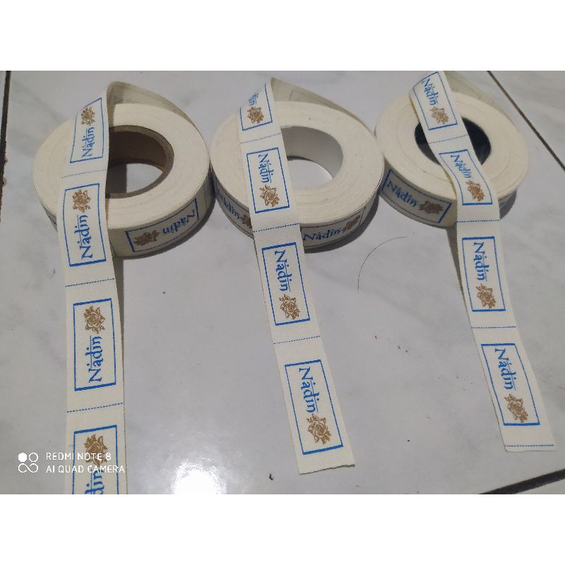 

label 2 warna,. label baju, hijab, fashion, masker dll, kualitas awet