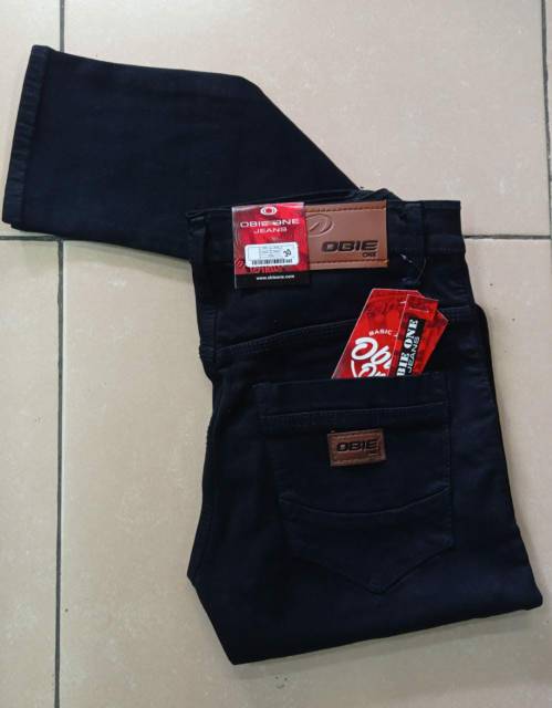 CELANA DENIM HITAM PRIA / CELANA PENSIL HITAM PRIA 27 32