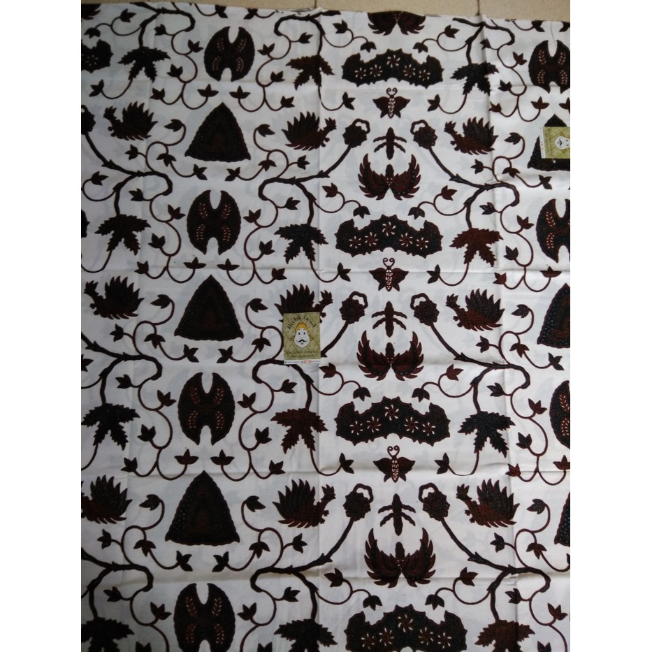 Kain Batik Wahyutemurun Putih Seragam Manten Bawahan Kebaya Pesing