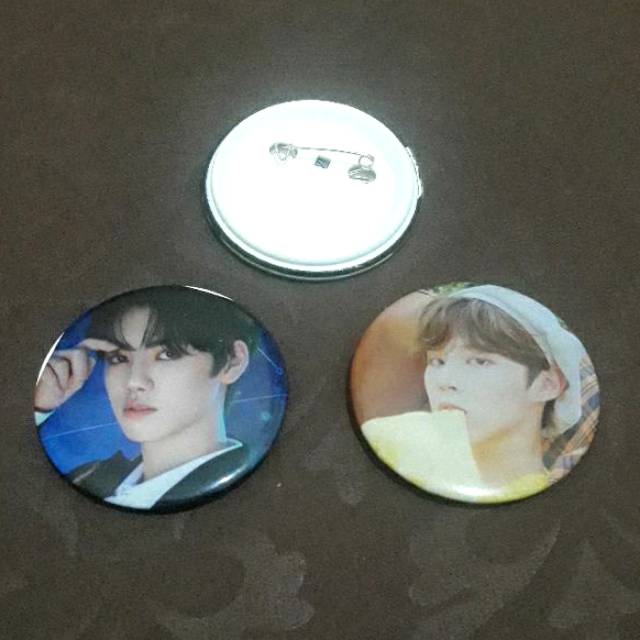 PIN KPOP