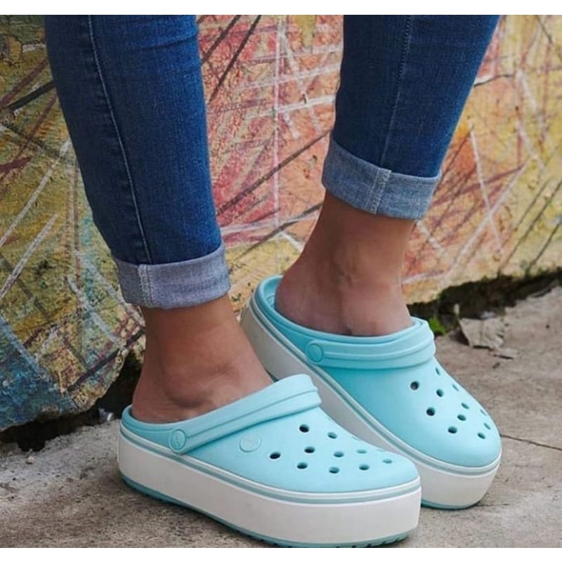 Crocs platform / Sendal sepatu wanita crocs platform / Crocs platforma / Sendal wedges wanita