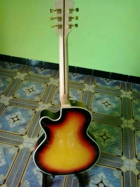 Gitar Akustik Elektrik Gibson Custom Full Solid Kualitas Tertinggi Terbaik