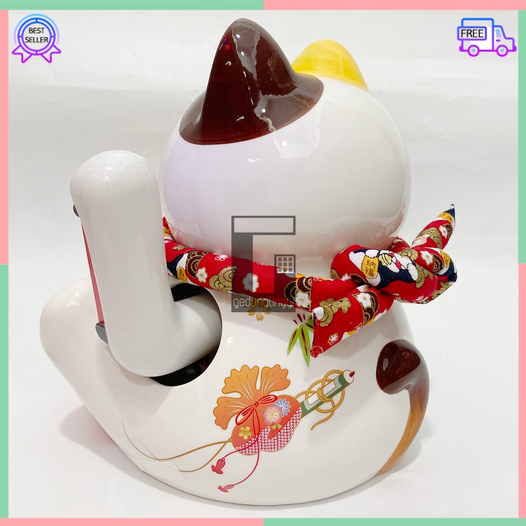 Pajangan Patung Hiasan Dekorasi Boneka Hadiah Kado Imlek Kucing Panggil Hoki Keberuntungan Lucky Cat Rejeki Rezeki Maneki Neko Maneko Neki Tangan Goyang Gerak Baterai Batre Batrai Batrei Listrik Cina Jepang Dekor Meja Toko Kasir Size Besar Jumbo Keramik