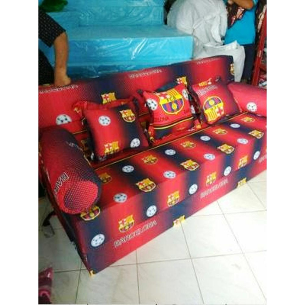 SARUNG ATAU COVER SOFA BED INOAC