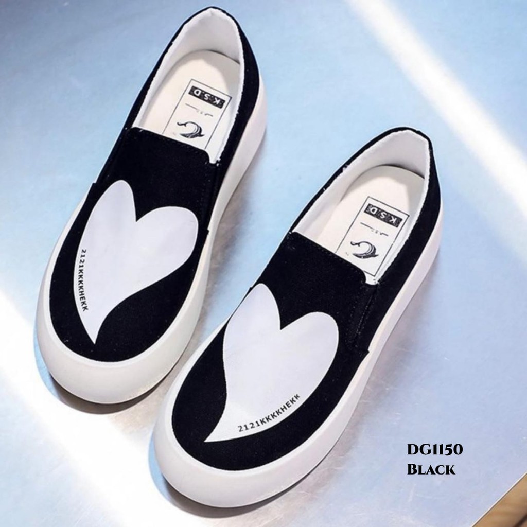 RESTOCK WYN SNEAKERS HIGHSOLE HEART STYLE COMMUTER FASHION KOREA DG1150