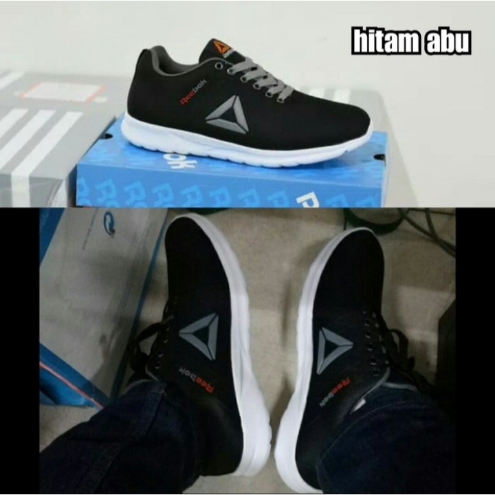 Sepatu Reebok SpeedLux Running Sneakers PRIA  Hitam Abu Abu