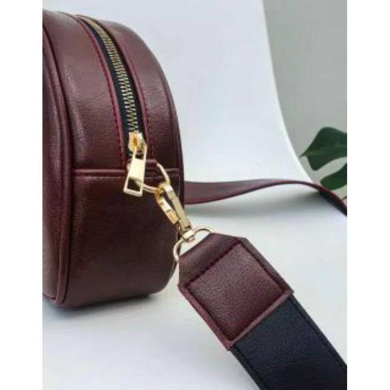 SLINGBAG BOBA BURGUNDY INITIALBAG/ REQUEST NAMA COSTUM NAMA CETAK NAMA