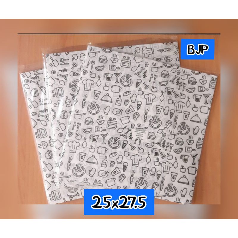 

Kertas Nasi Laminasi (Motif Black and white) 25x27.5 cm ~ FOOD GRADE