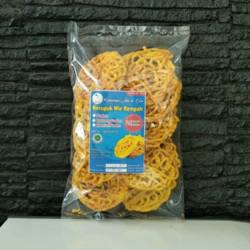 

Kerupuk Mie Rempah