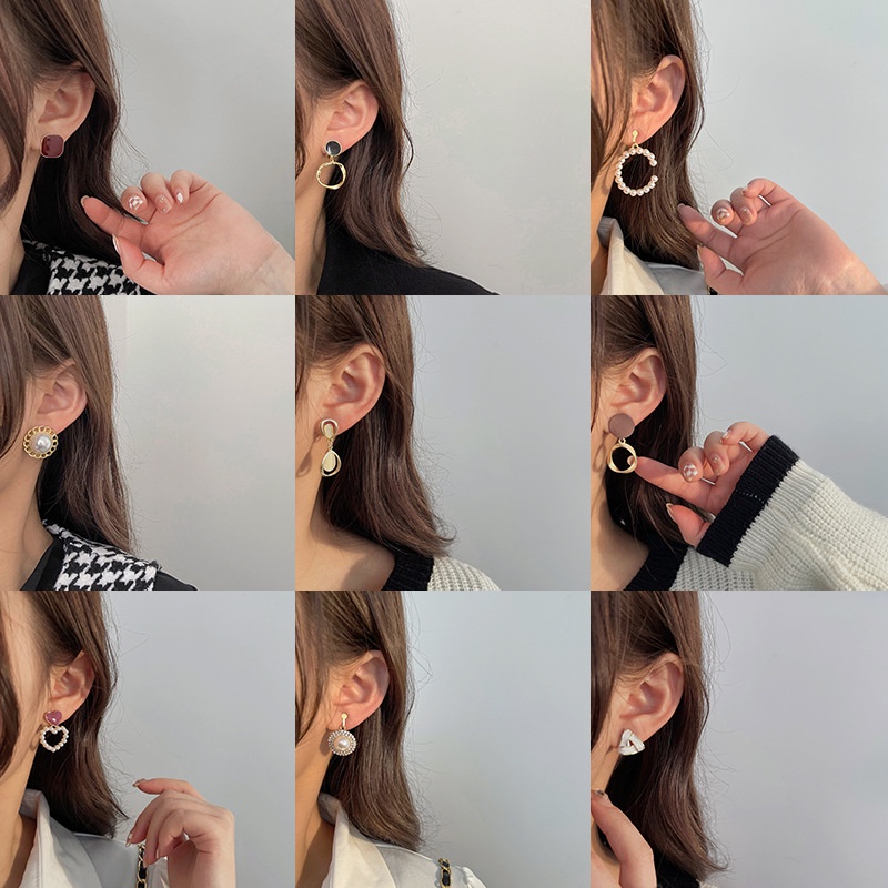 Anting Klip Tanpa Tindik Bahan 925 Silver Hias Mutiara Gaya Retro Korea Untuk Wanita