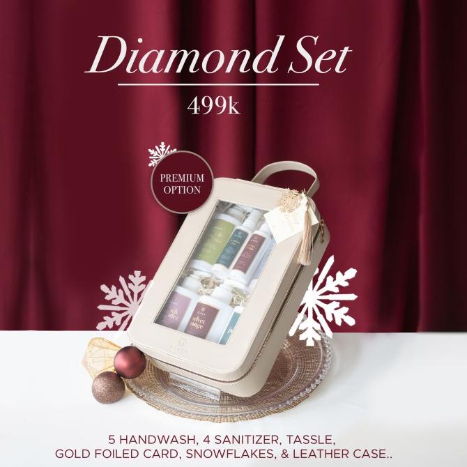 

DIAMOND SET - CHRISTMAS HAMPERS (WITH LEATHER BOX) FVV54DC41