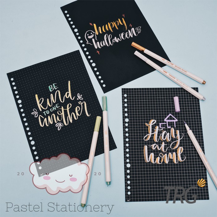 

Isi Loose Leaf Hitam A5 TRG - Refill Binder Black Paper Dotted Grid Plain A5 TRG