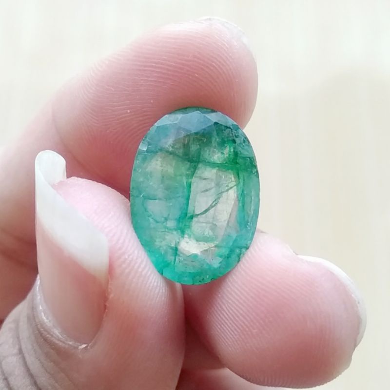 Batu Permata Natural Zamrud / Emerald Colombia Facet Oval 13.95 Ct