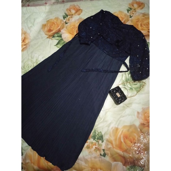 gamis brukat lengan balon