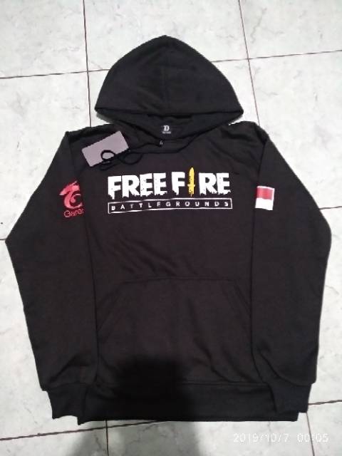 Sweater free fire game bendera